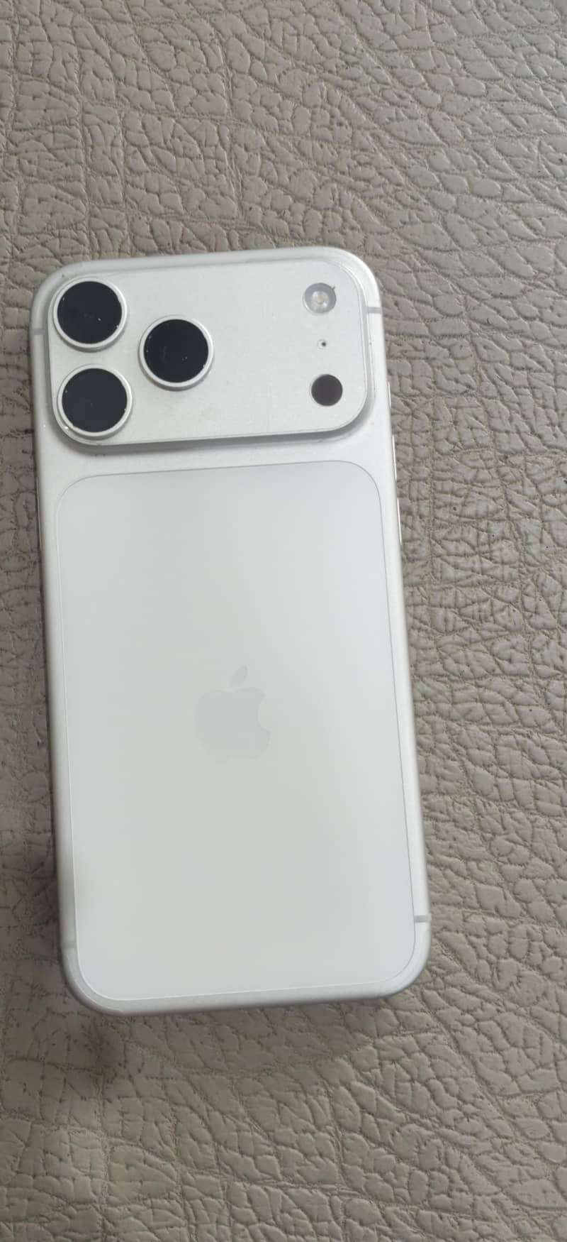 iphone 17 pro max 0