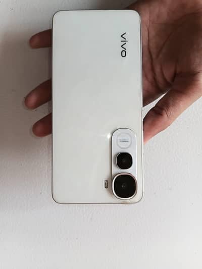Vivo Y400
