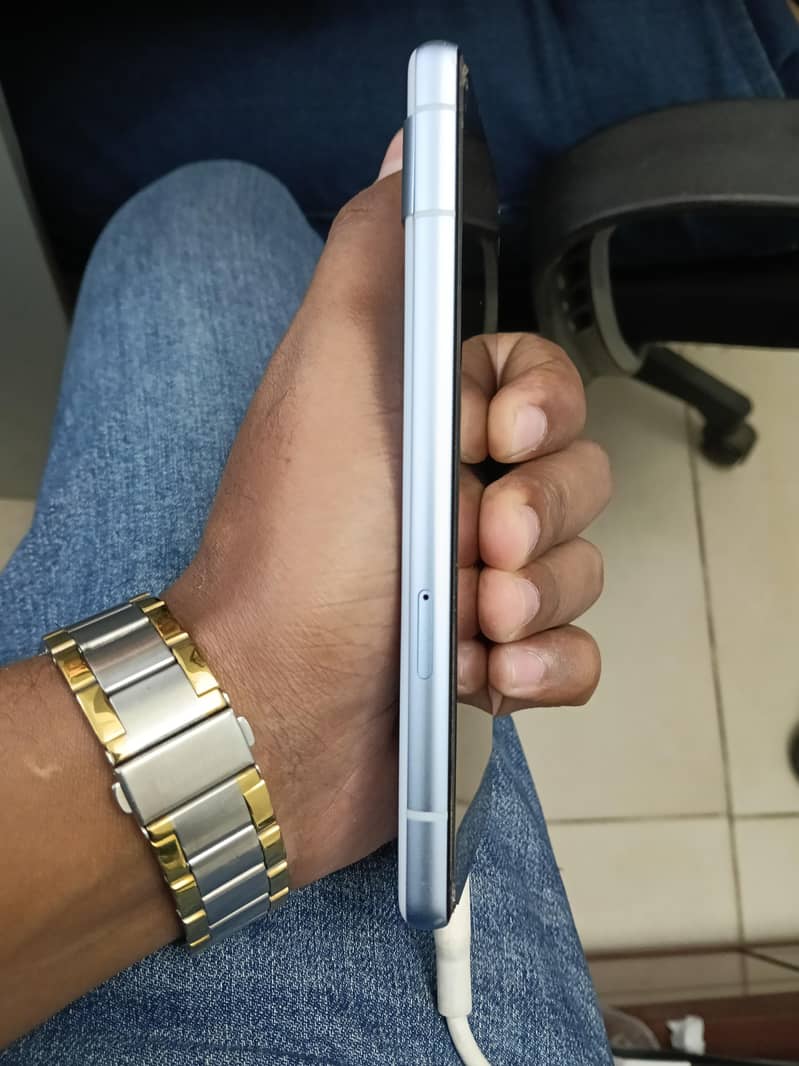 Google Pixel 7a 3