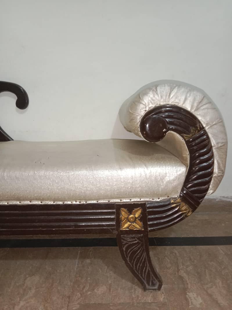 dewan good condition 1
