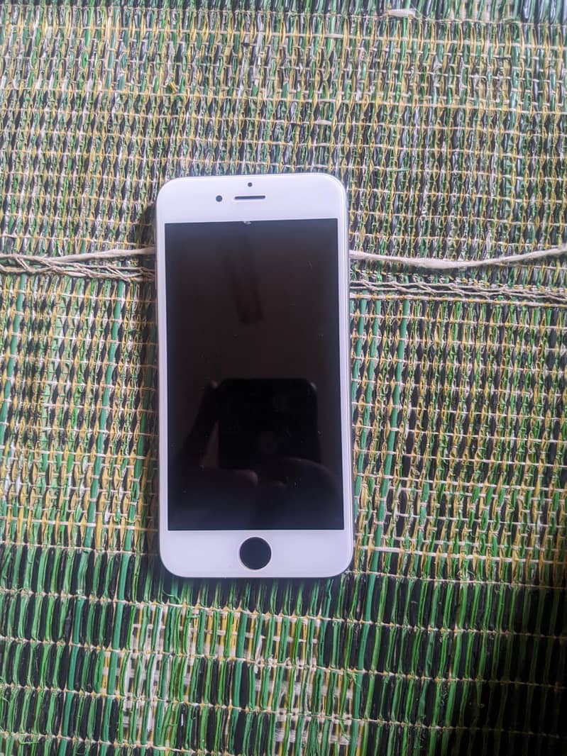 Apple iPhone 6 0
