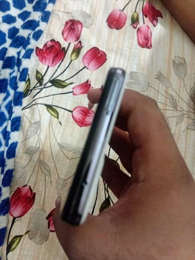 Samsung Mobile A52