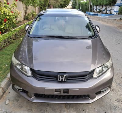HONDA CIVIC UG 2015 Model