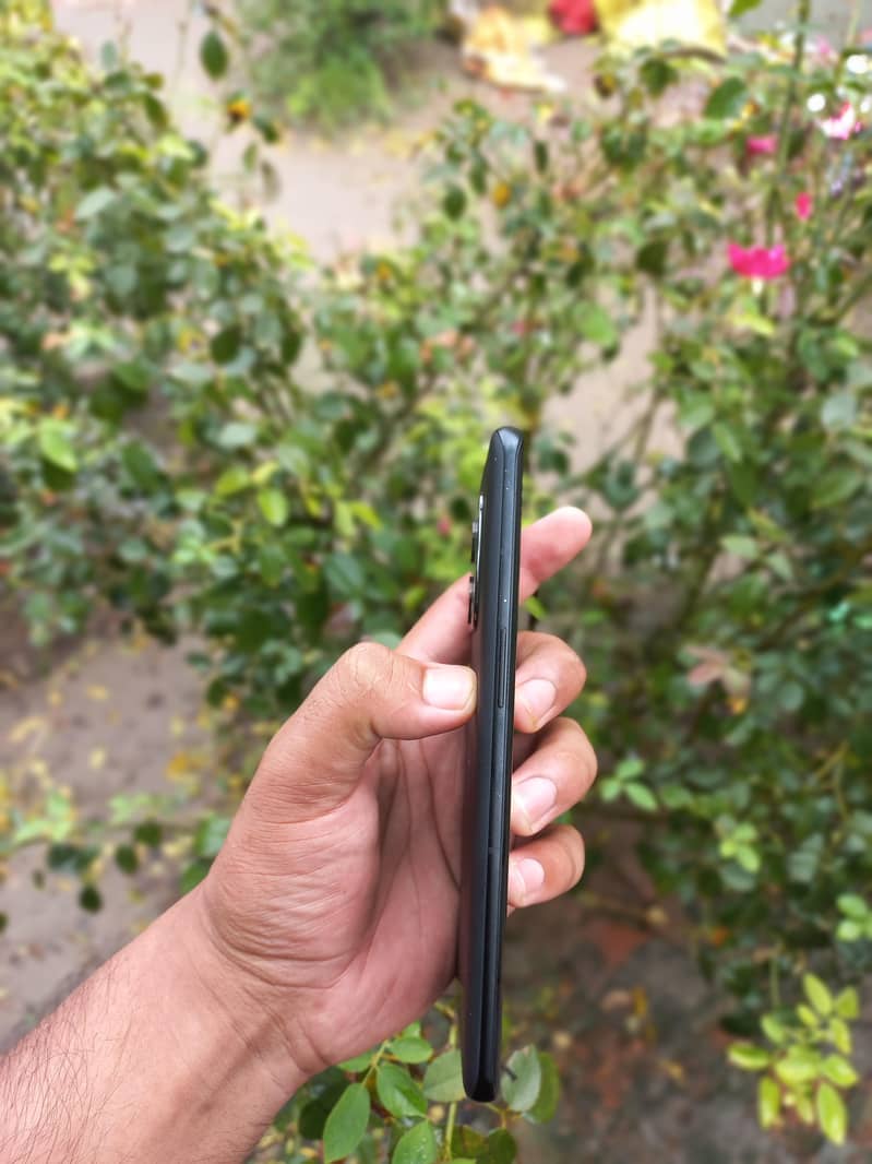 One Plus 10 Pro 3