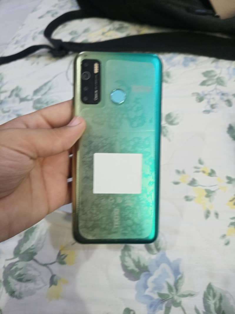 Tecno CAMON 15 5