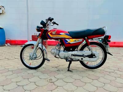 HONDA CD70