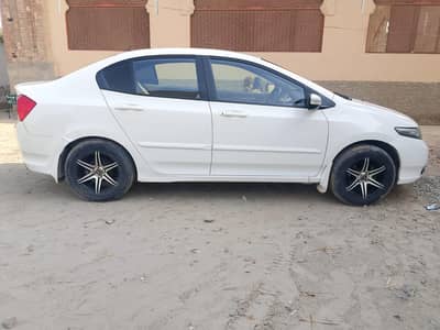 15 Inch Alloy Rims (Set of 4) For Sale - Excellent Condition