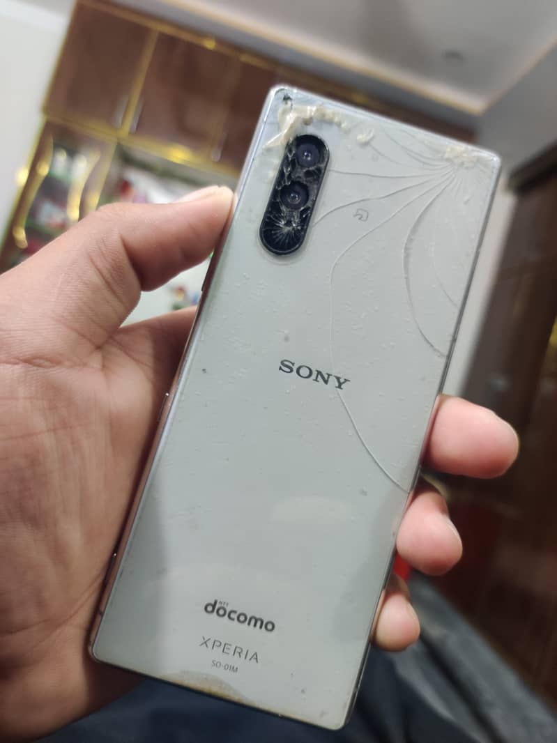 Sony 5 0