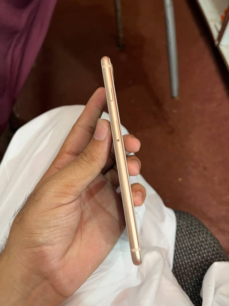 Iphone 8plus lush condition 1