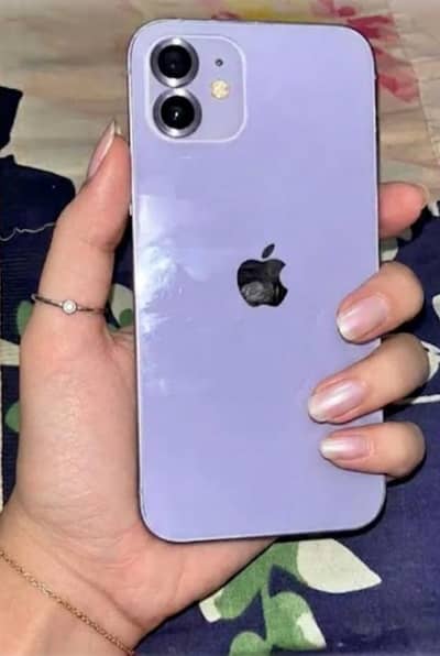 Apple iPhone 12