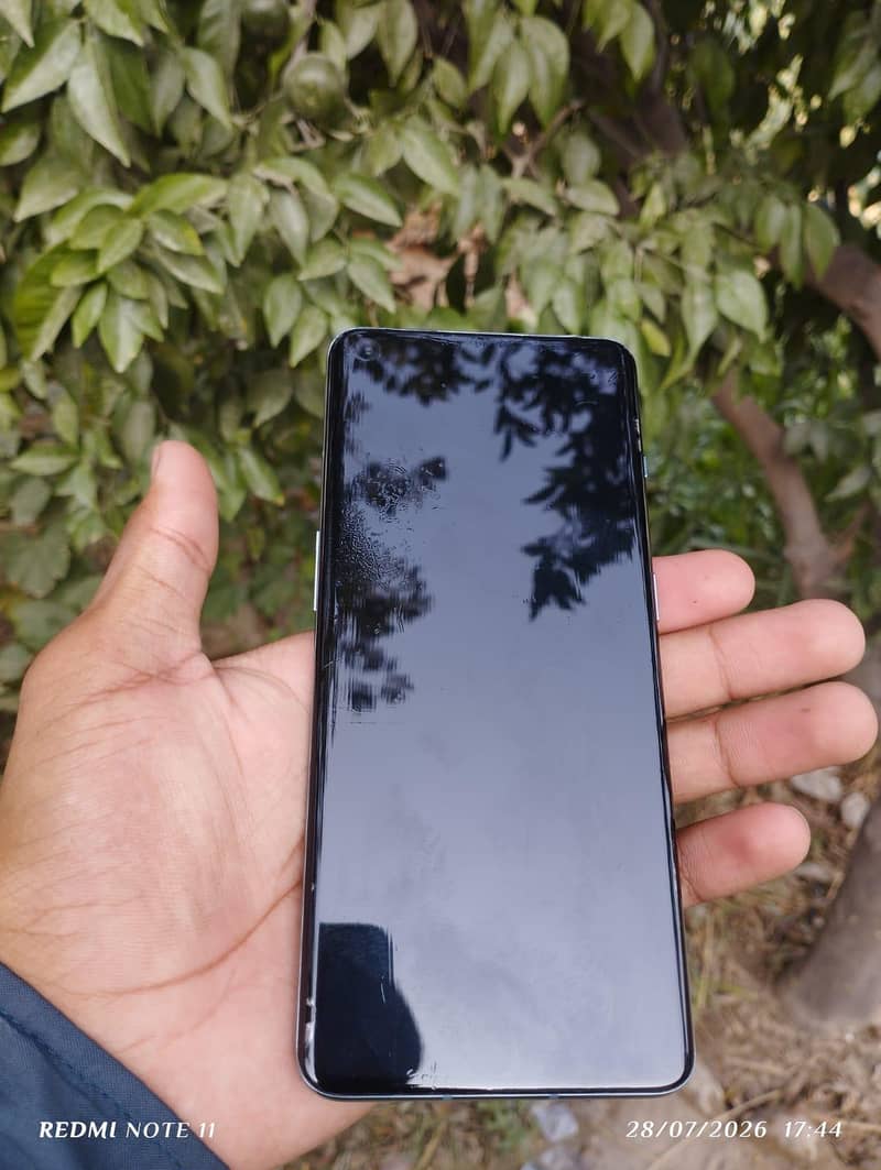 OnePlus 10 pro 1