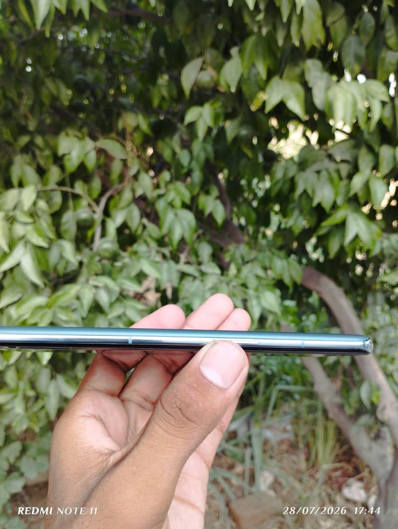 OnePlus 10 pro 5