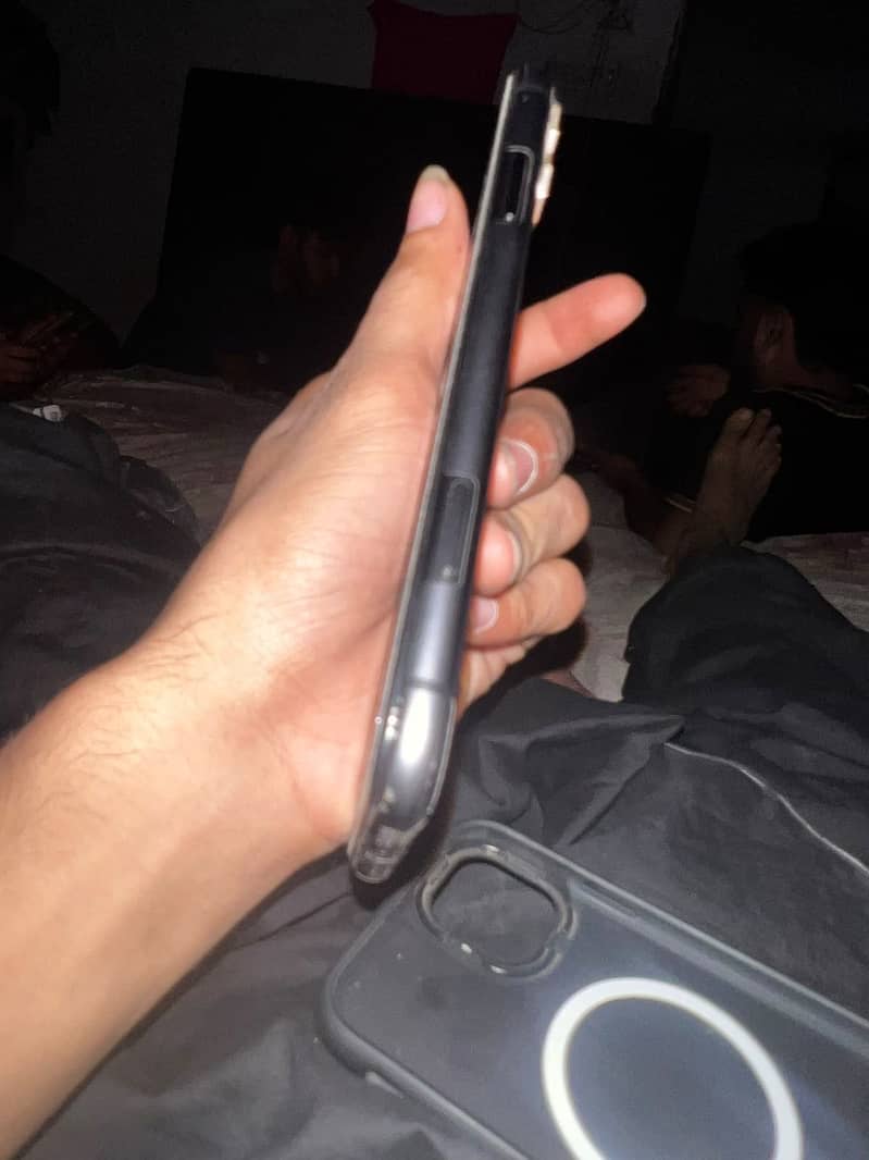 iPhone 11 1
