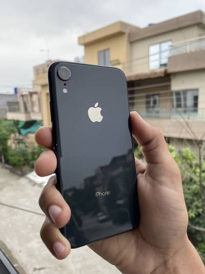Apple iPhone XR