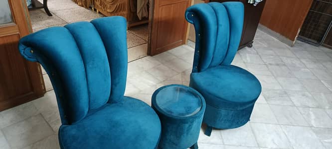 Sofa chairs for sale || Green || Clean sofa chairs || with table