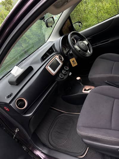 Toyota Vitz F Ciel 2013/ 17 Full option