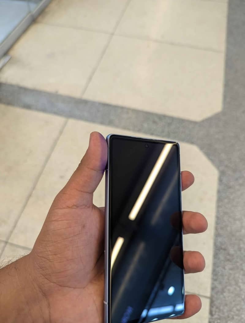 Google Pixel 7a 1