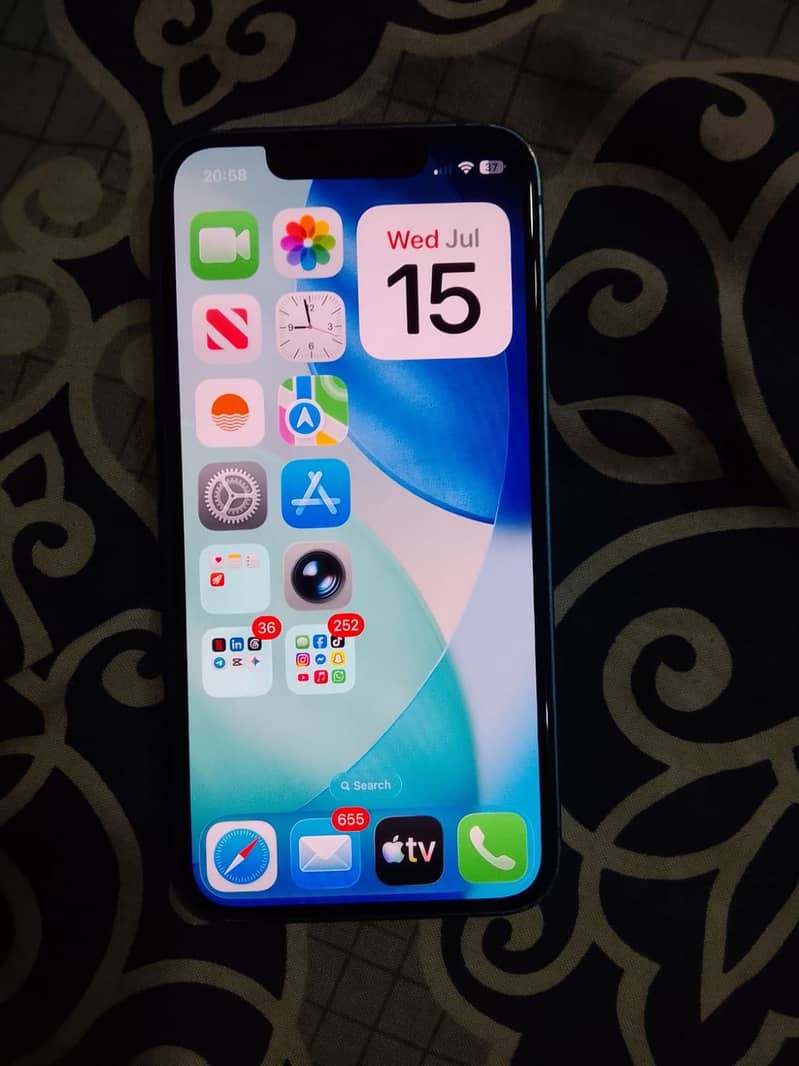 Apple iPhone 13 mini 3