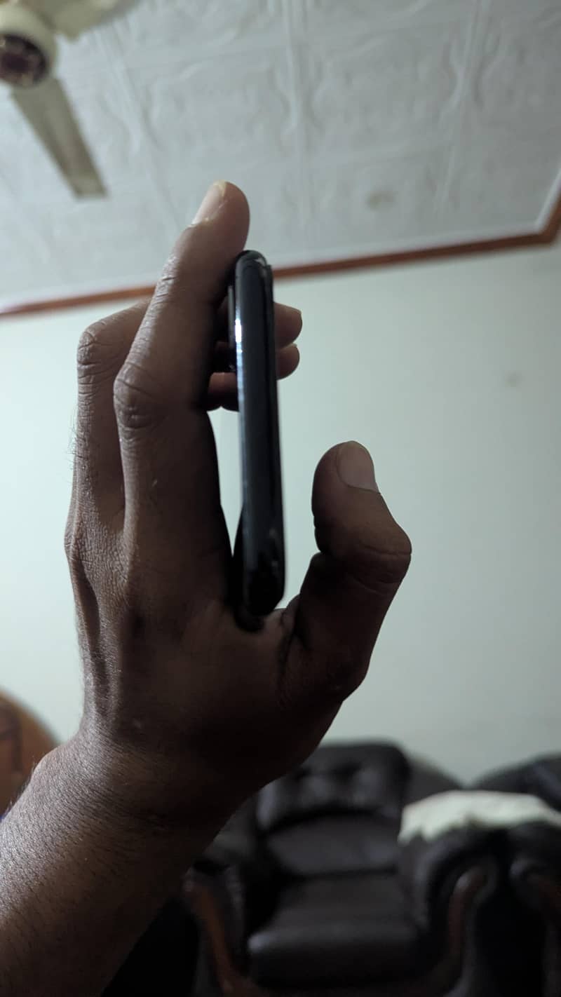 Apple iPhone 7 Plus 4