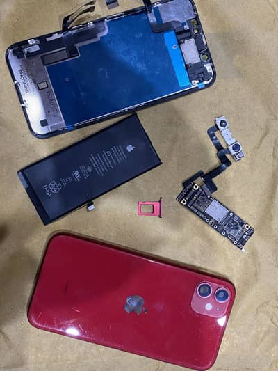 iphone 11 all parts original available (bord dead)