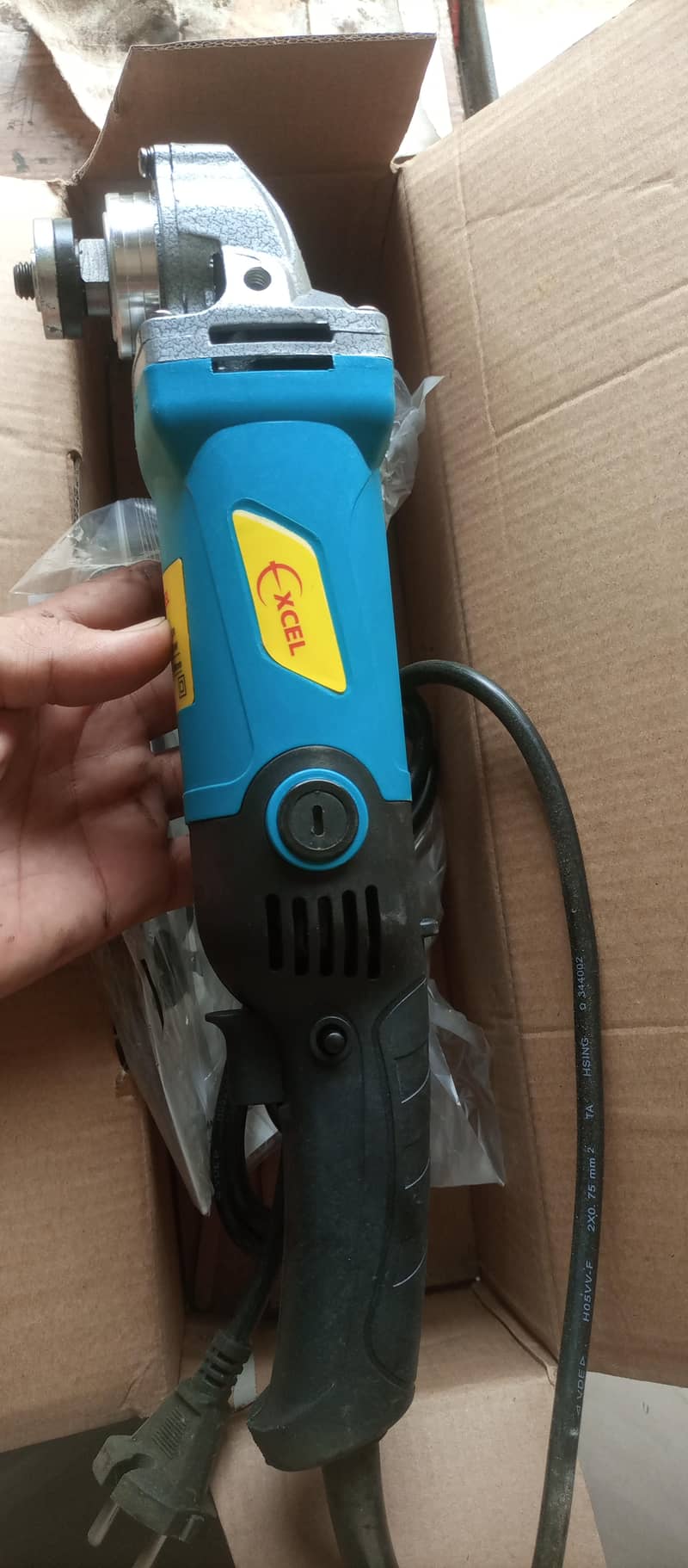 angle grinder 2