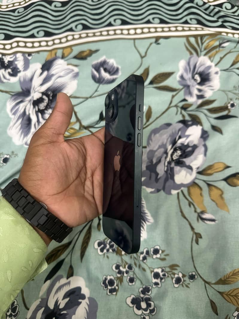 Apple iPhone 14 plus 0