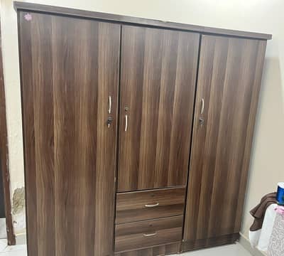 3 Door Almirah in Good Condition