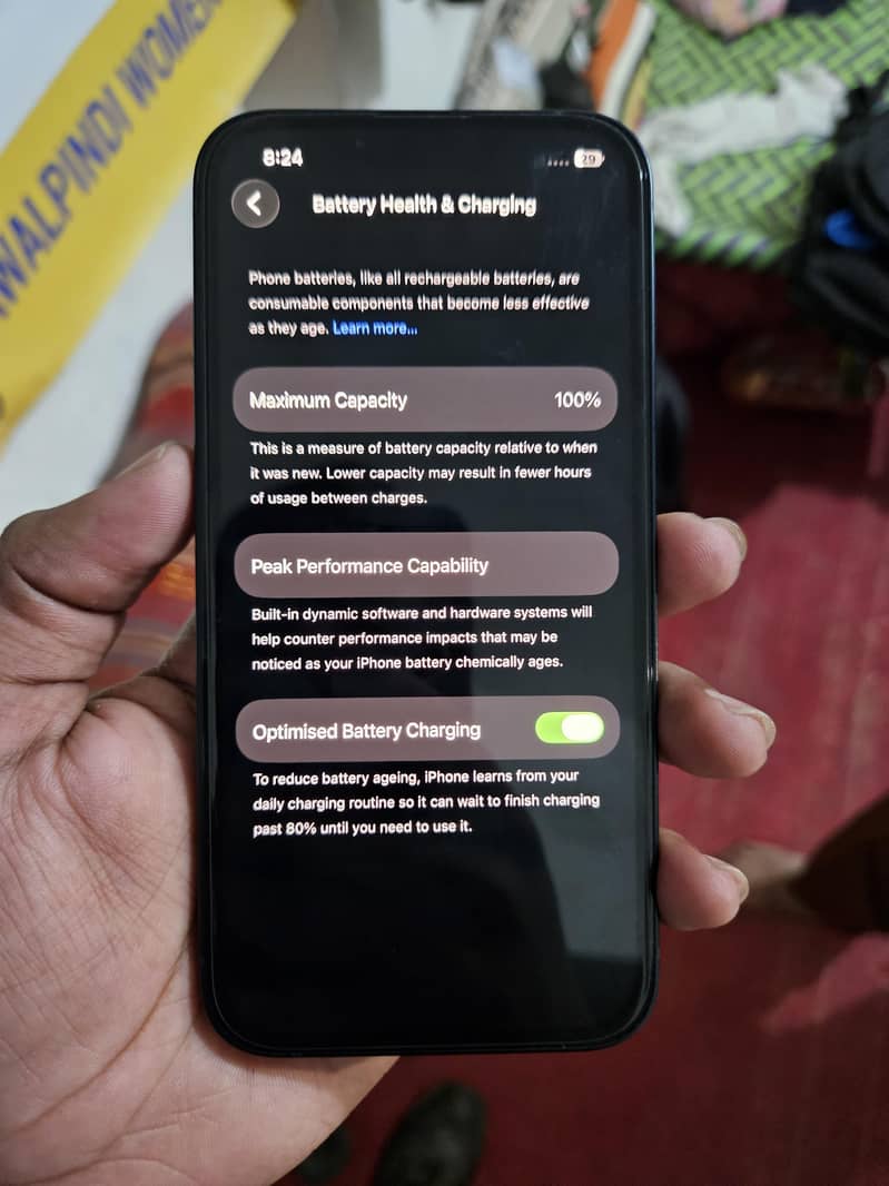 Apple iPhone 13 Pro Max 4