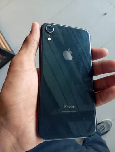 Apple iPhone XR