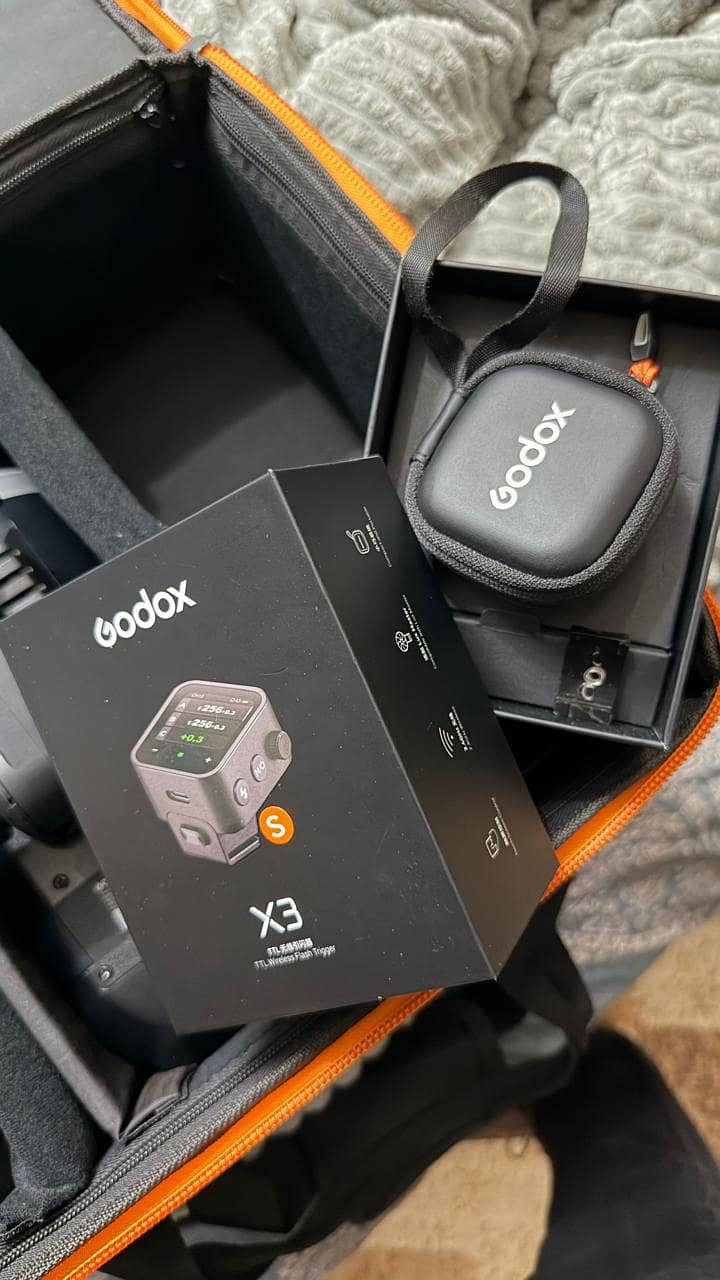 Godox AD600BM Flash Light + X3 Sony Trigger | Like New | Box Pack 4