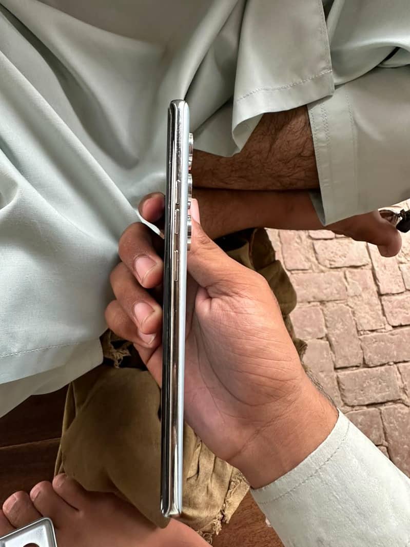 Tecno CAMON 40 Pro 5