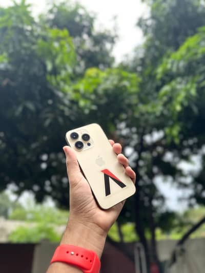 Apple iPhone 14 Pro