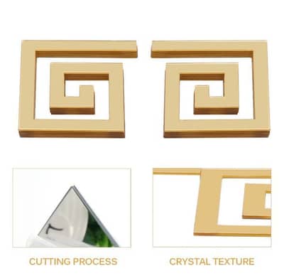 Golden Mirror Decor!