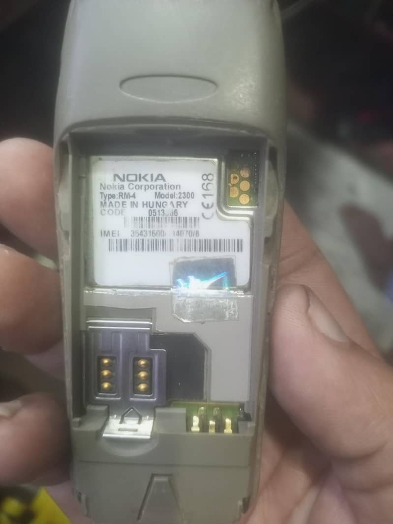Nokia 2300 2