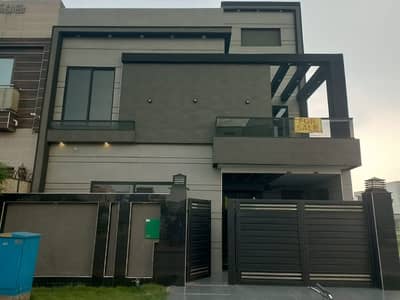 Highly-coveted 6 Marla House Is Available In Bahria Orchard Phase 1 - Eastern Extension For sale
