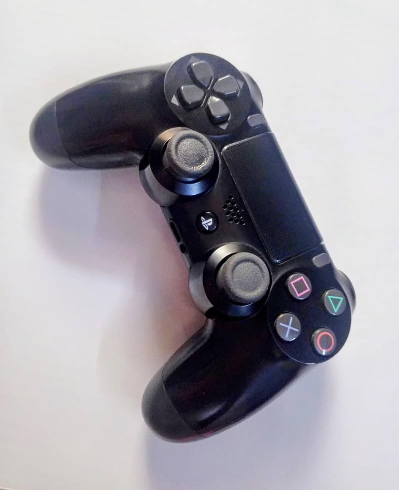 PS4 PRO 8