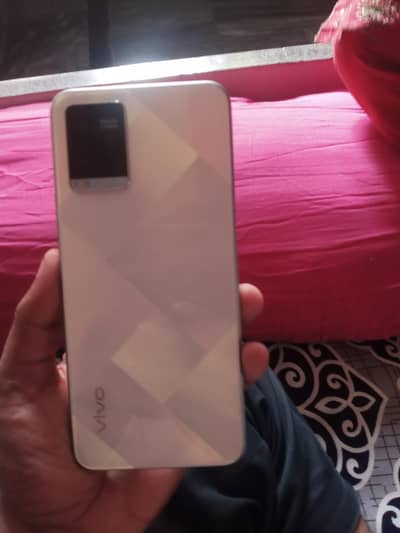 Vivo Y21