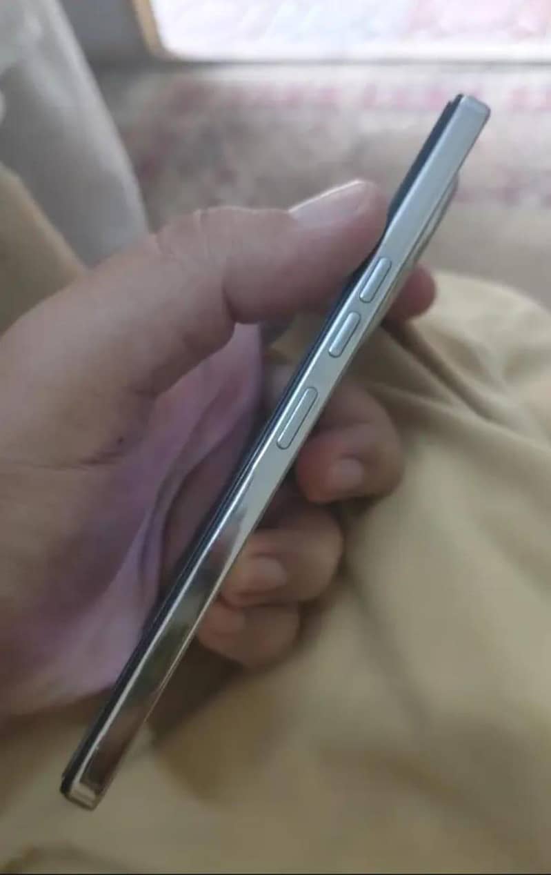 Tecno CAMON 30 3