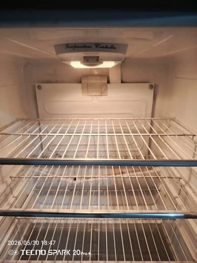dawlance Refrigerator model 9170WBLVS