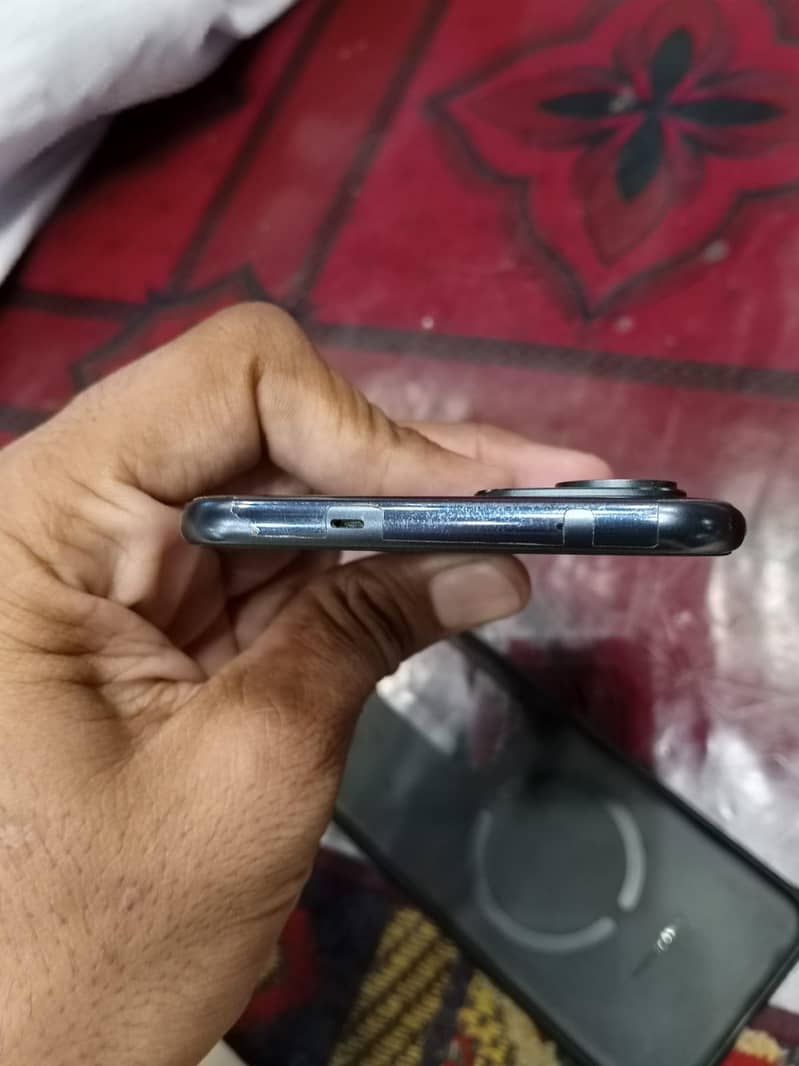 Tecno CAMON 40 Pro 5