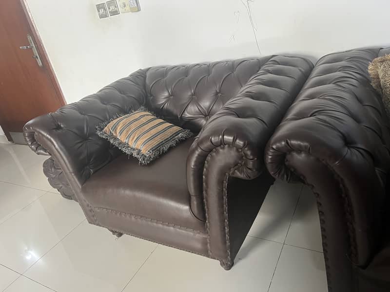 Sofa lather 4