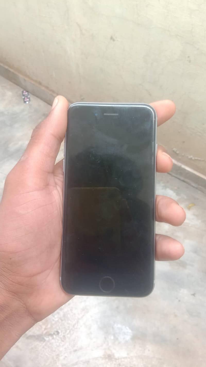Apple iPhone 6S 1