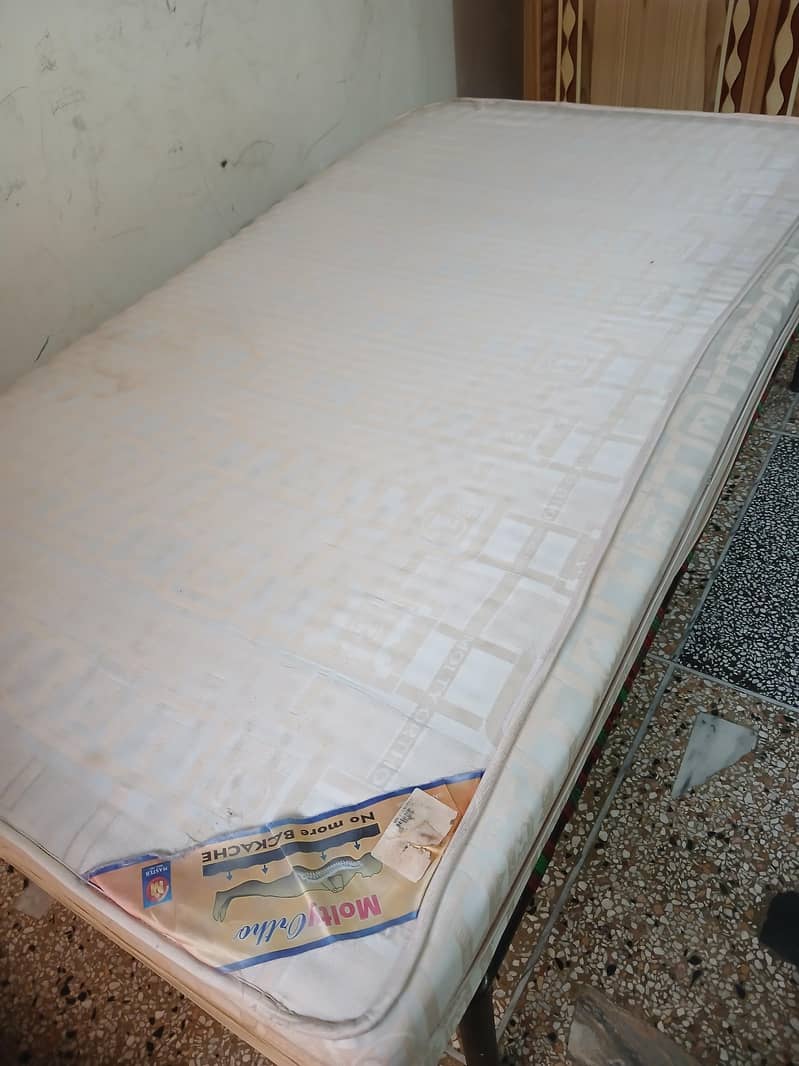 2 mattress 0