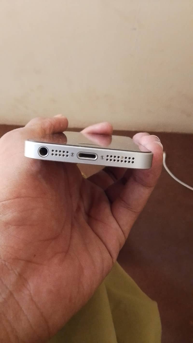 Apple iPhone SE 1