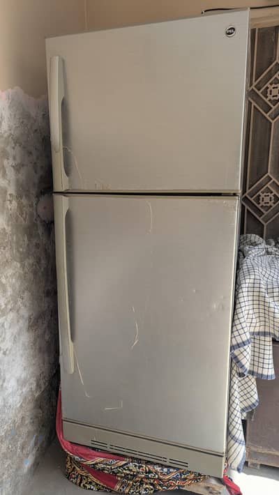 Pel Refrigerator Full size For Sale