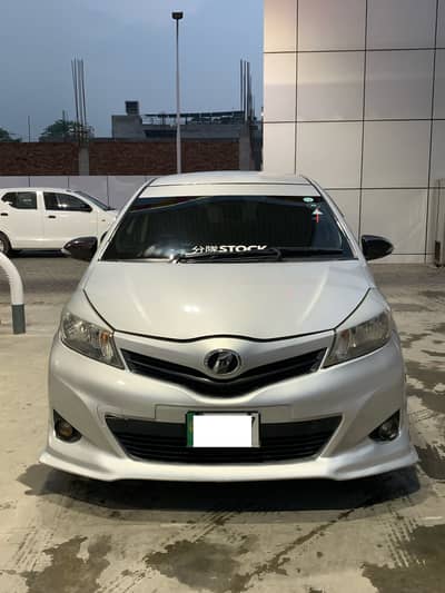 Toyota Vitz 2013