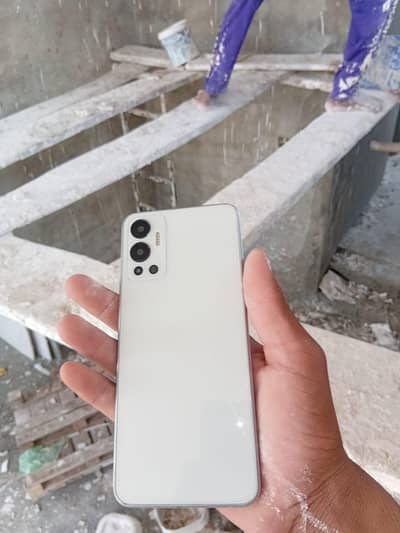Infinix Hot 12