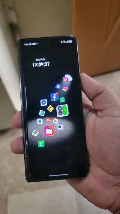 Samsung Mobile Z Fold 5