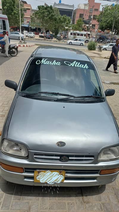 Daihatsu Cuore 2011