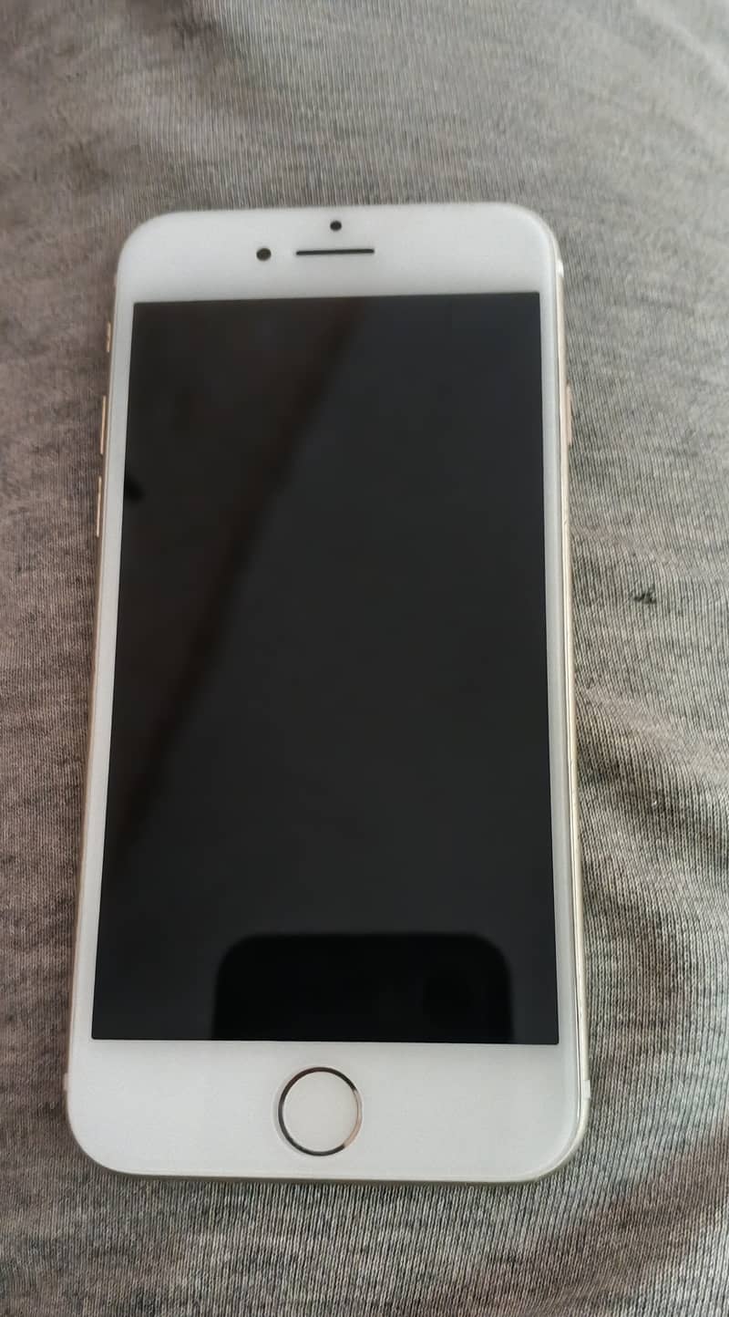 Apple iPhone 7 1